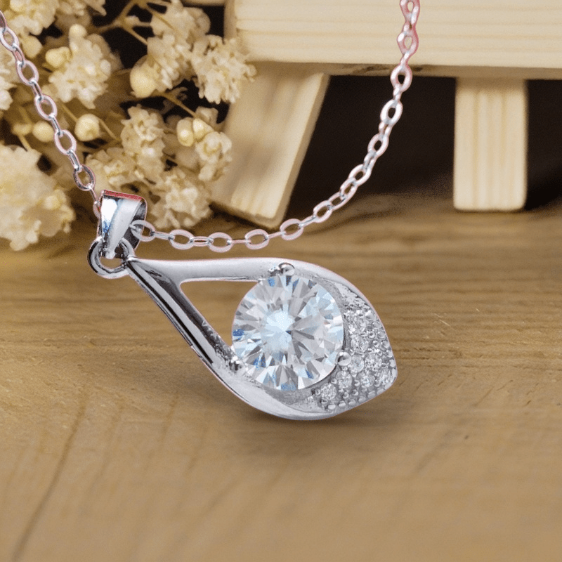 925 Silver Water Drop Pendant Necklace with Moissanite